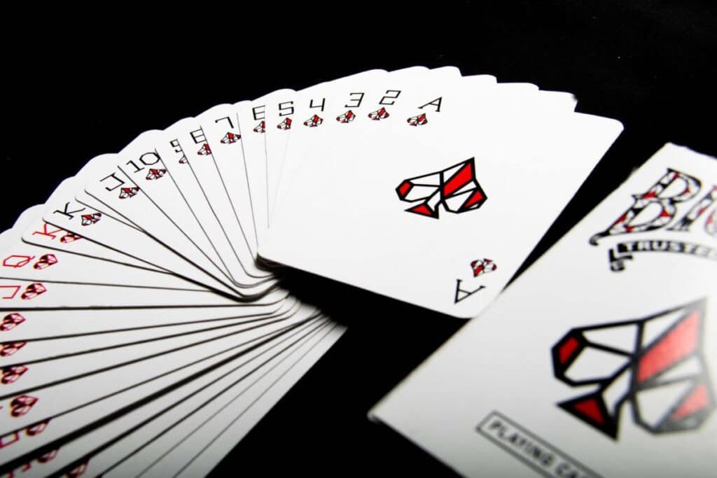 انواع بازی با ورق 